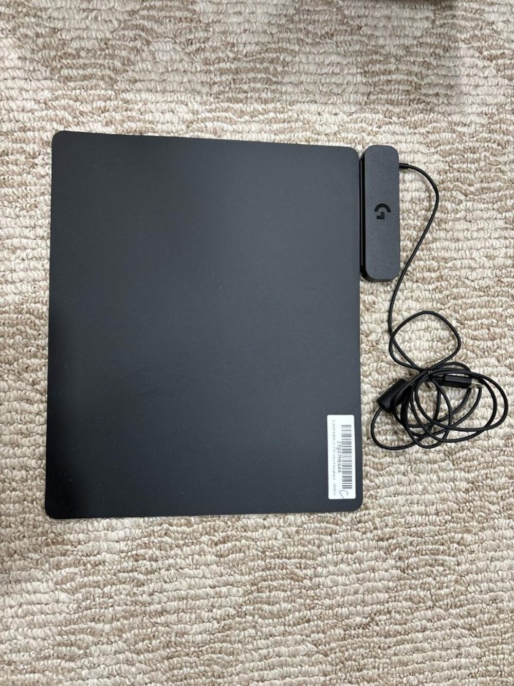 Logitech G POWERPLAY 2 Wireless Charging Mouse Pad for Gaming Mice - 34.5 x - Picture 2 of 2